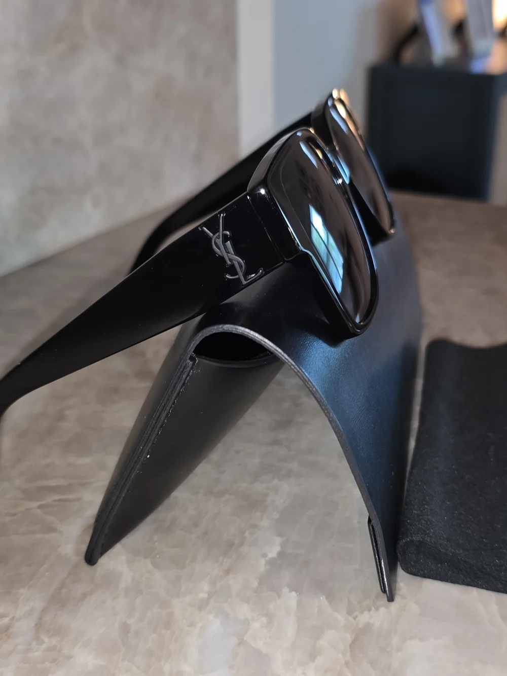 Saint Laurent bold square